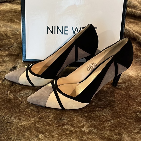 Nine West geometric pattern suede heels - Picture 3 of 7